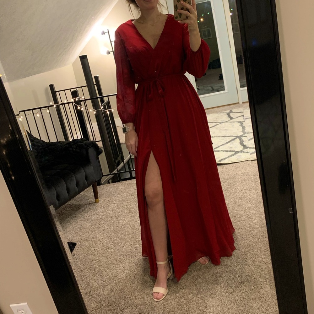 JJ’s House size 6 burgundy Bridesmaids dress, never worn